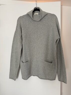 Caslon Gray Funnel Neck Knit Sweater with Front Pockets